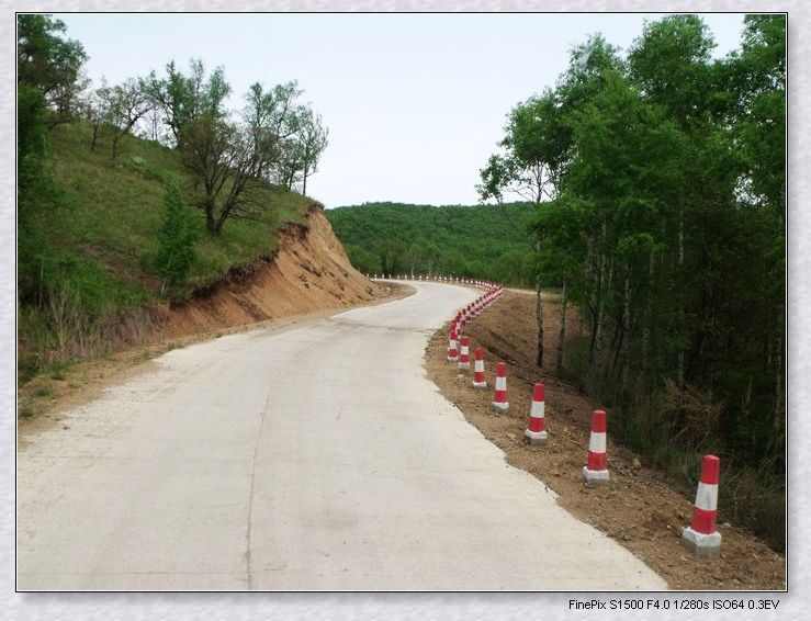 松樹林至六班公路、三道溝至合心公路等2012年農村公路項目決算審計